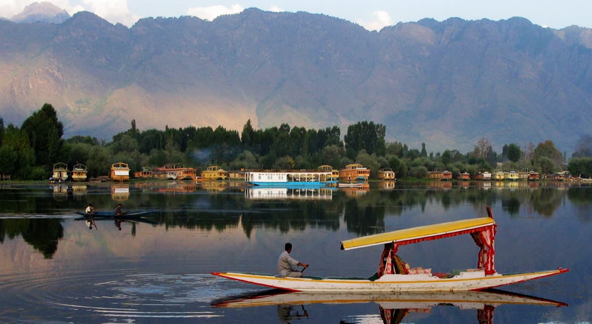 Ladakh Bike Expedition from Srinagar